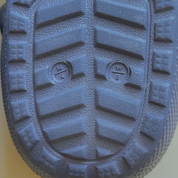 Crocs Disney Christmas 6 Shoes Mules Holiday 2020 Mickey Mouse Santa Blue Red - Picture 11 of 12